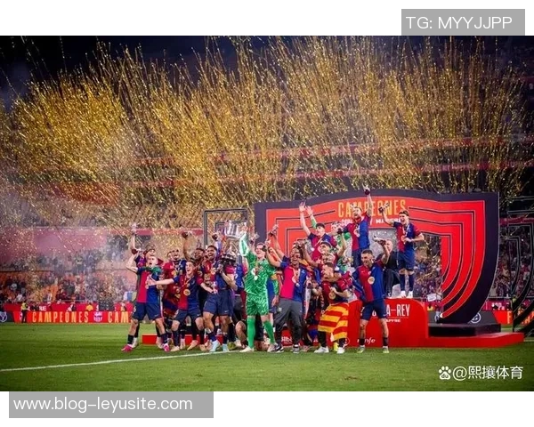 西甲本轮最佳阵容出炉亚马尔贝林领衔巴萨皇马球员闪耀 西甲本轮最佳阵容出炉亚马尔贝林领衔巴萨皇马球员闪耀